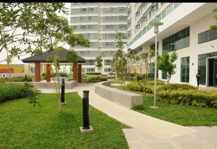 Beacon Makati Condo Free Pool Access Free Wifi 100Mbps & Free Netflix Manila Exteriör bild